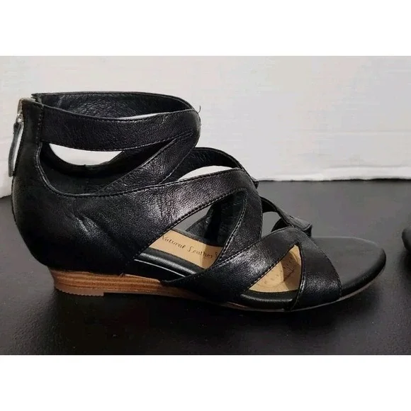 Sofft Women's Regan Wedge Ankle Strap Gladiator Sandals Leather Black 7M NWOB - Picture 5 of 9